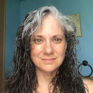 Meet your Posher, Joyce m.